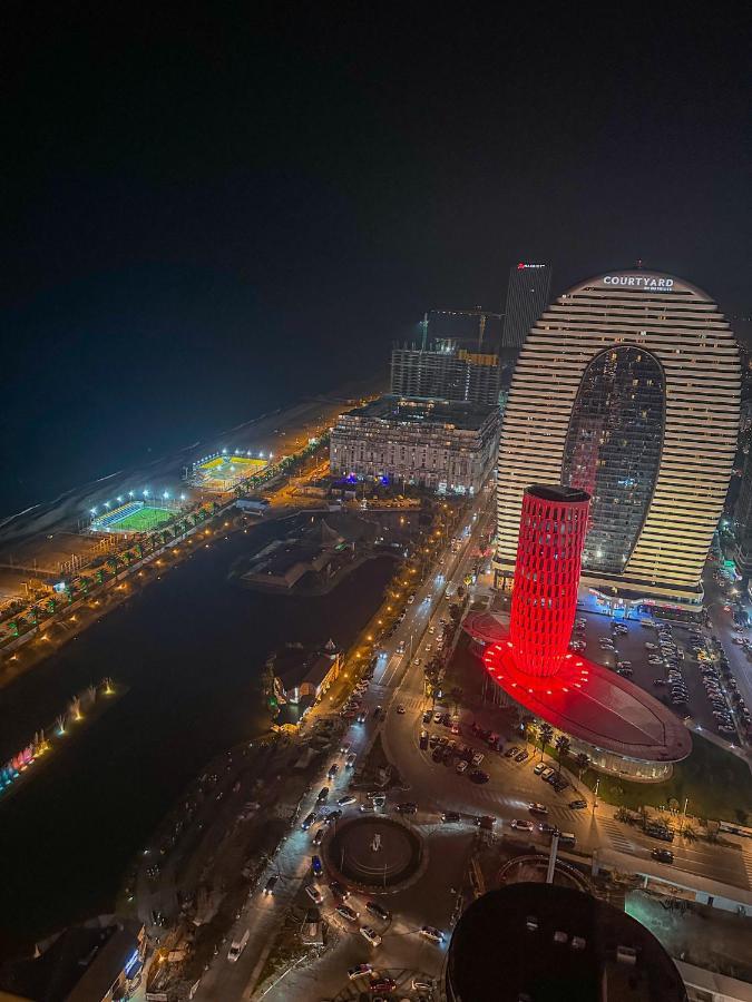 Batumi Floor40 Hotel Bagian luar foto