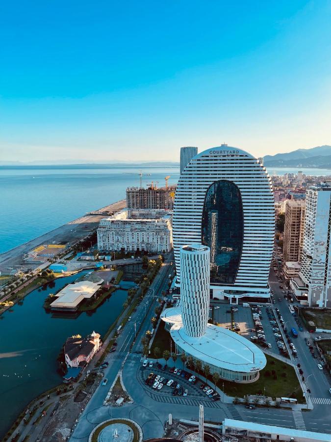 Batumi Floor40 Hotel Bagian luar foto