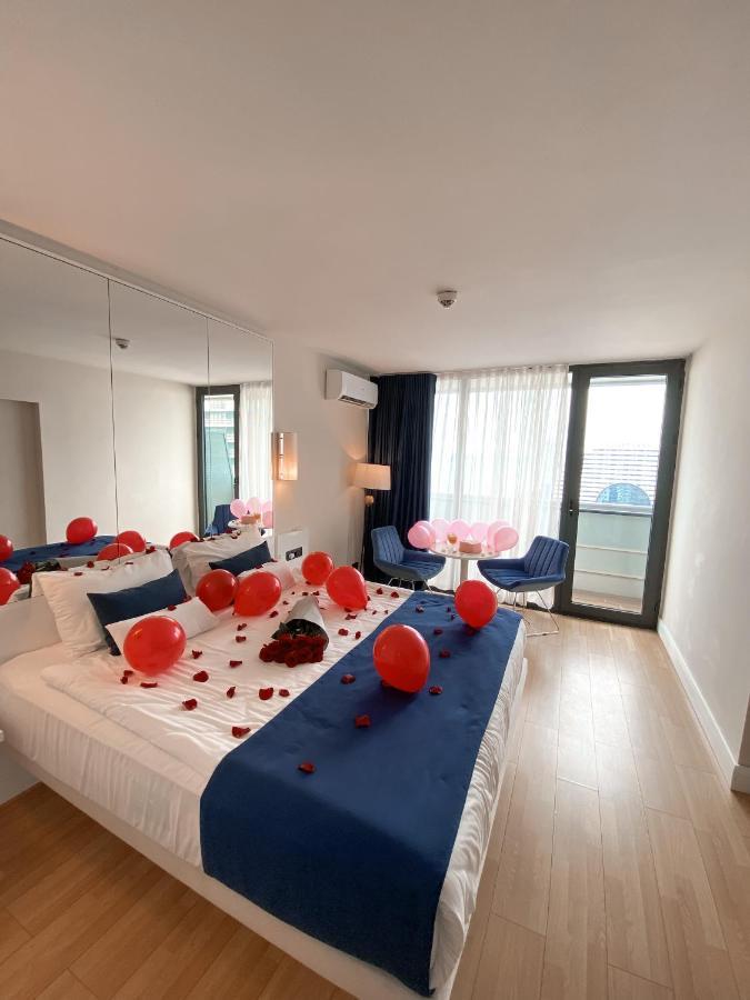 Batumi Floor40 Hotel Bagian luar foto