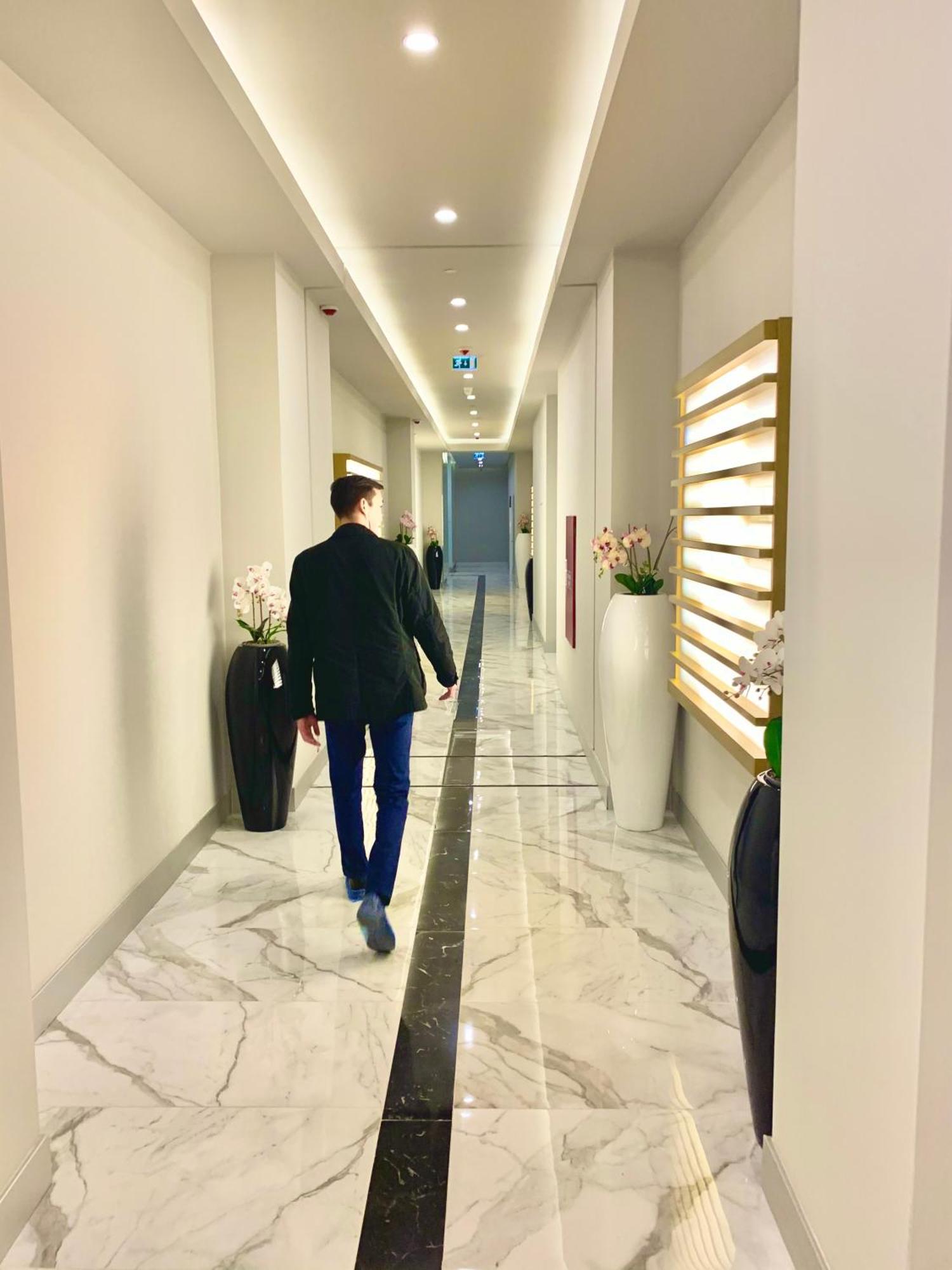 Batumi Floor40 Hotel Bagian luar foto